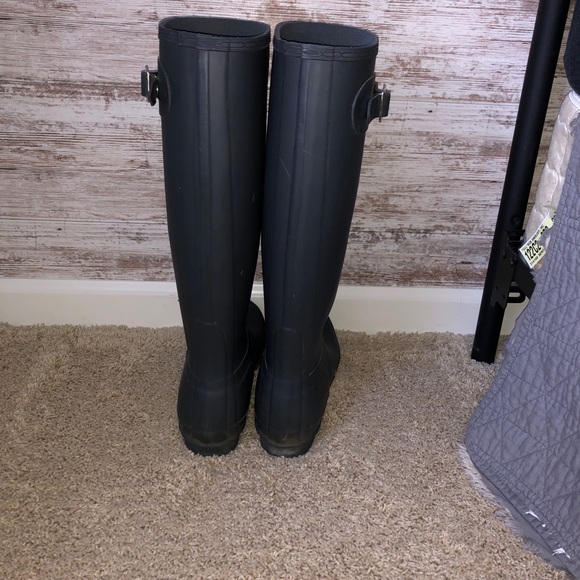 Hunter Grey Matte Boot - Picture 4 of 6